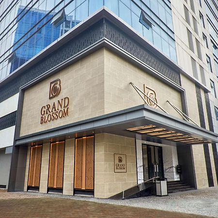 Radisson Mumbai Goregaon Eksteriør billede