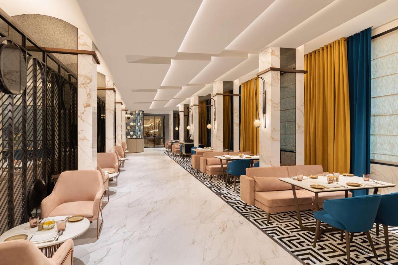 Radisson Mumbai Goregaon Eksteriør billede