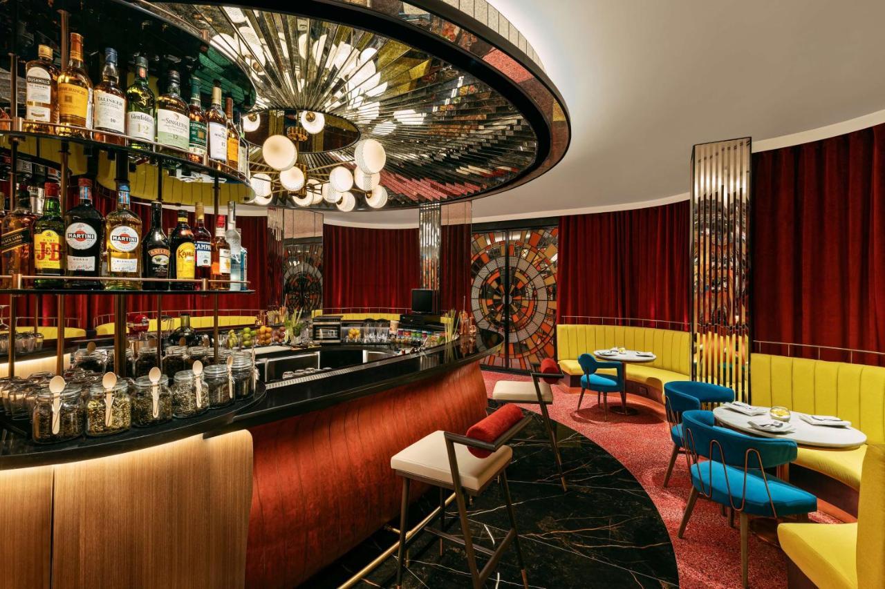 Radisson Mumbai Goregaon Eksteriør billede