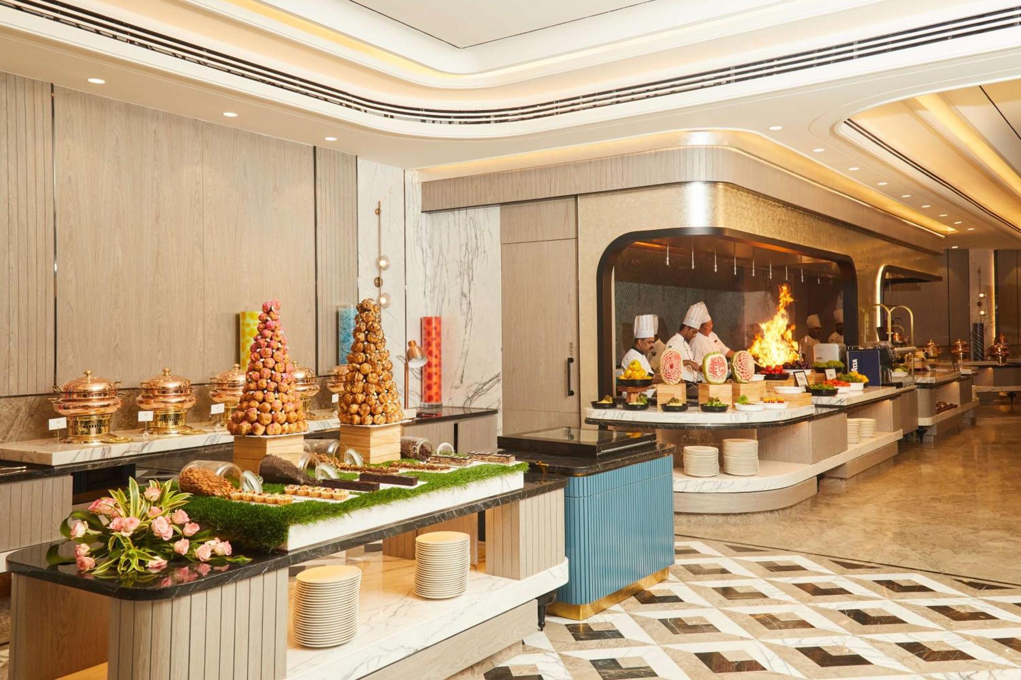 Radisson Mumbai Goregaon Eksteriør billede
